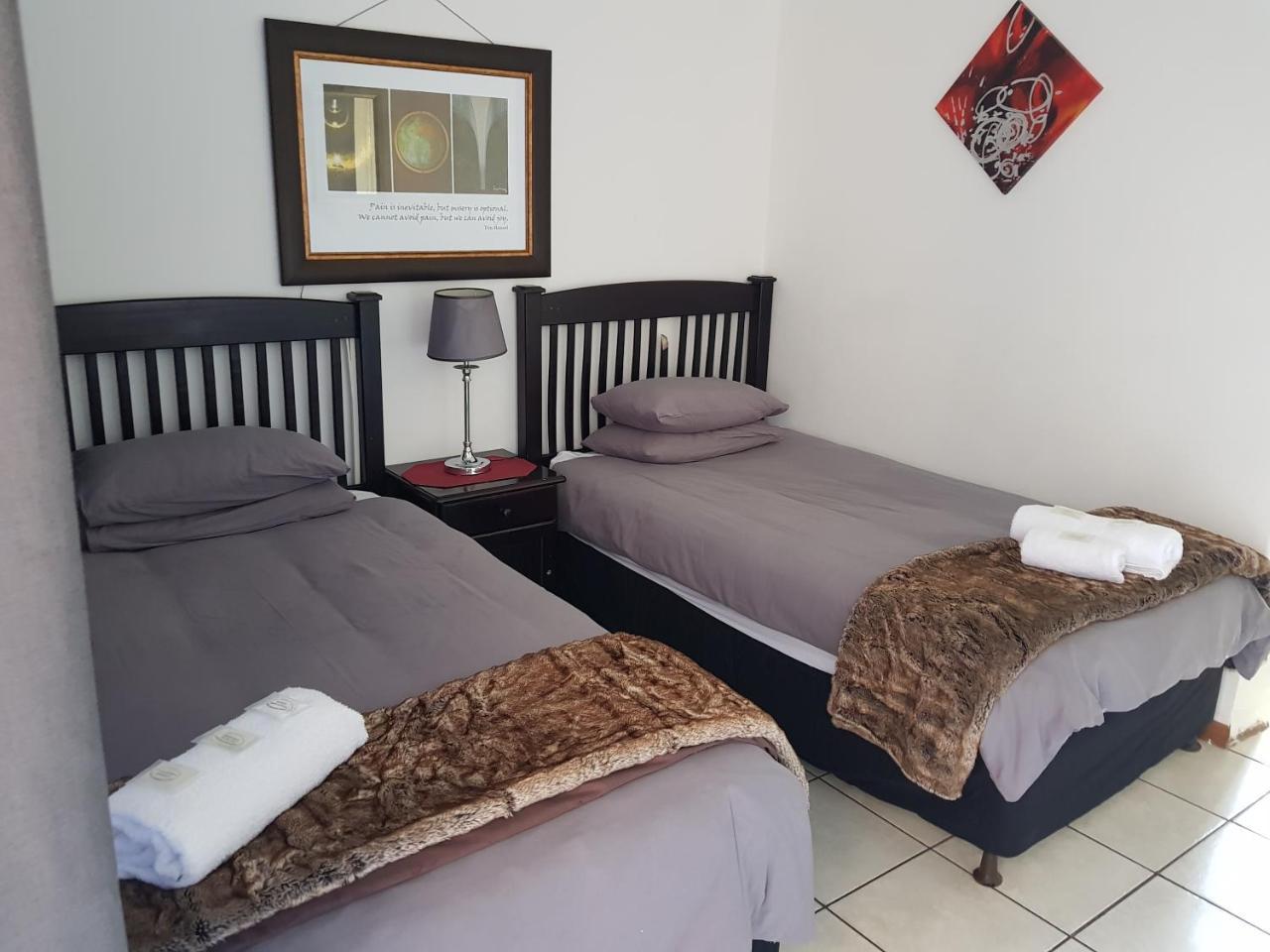 Kgosi Lodge Kimberley Ngoại thất bức ảnh