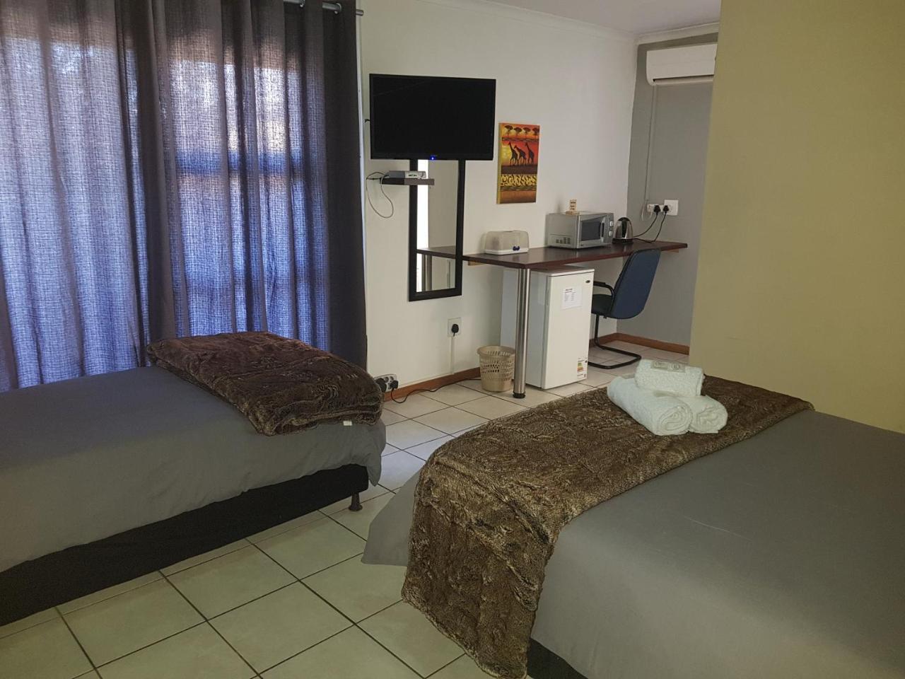 Kgosi Lodge Kimberley Ngoại thất bức ảnh
